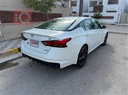 نيسان ألتيما